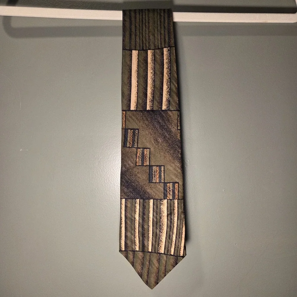 Conte di Milano 100% Silk Tie Men's‎ Necktie, Made In USA, Green Black Multi